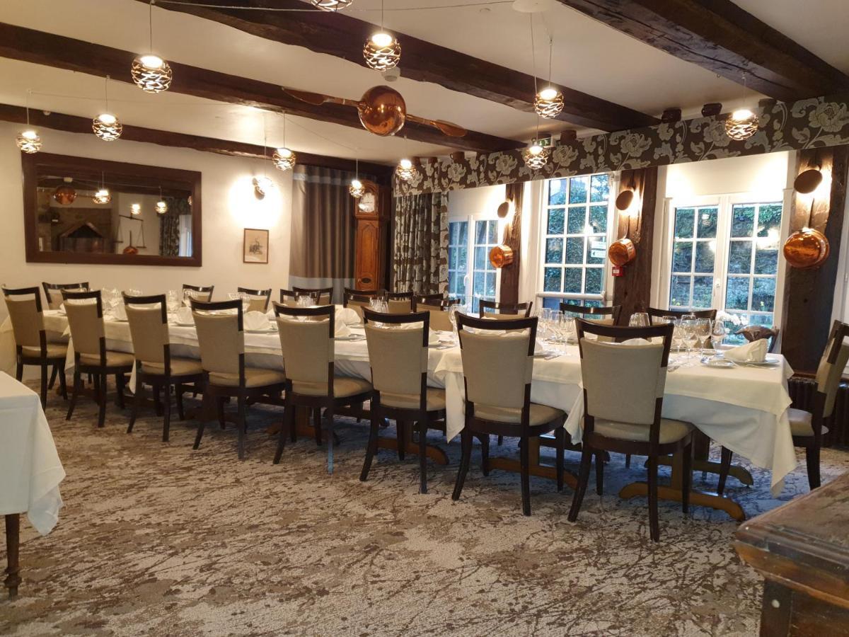 ‪‪Hotel de la Croix d'Or‬‬  آفروشْ المظهر الخارجي الصورة